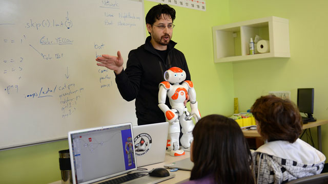 Robotic Learning: Speeding Up Teaching Process